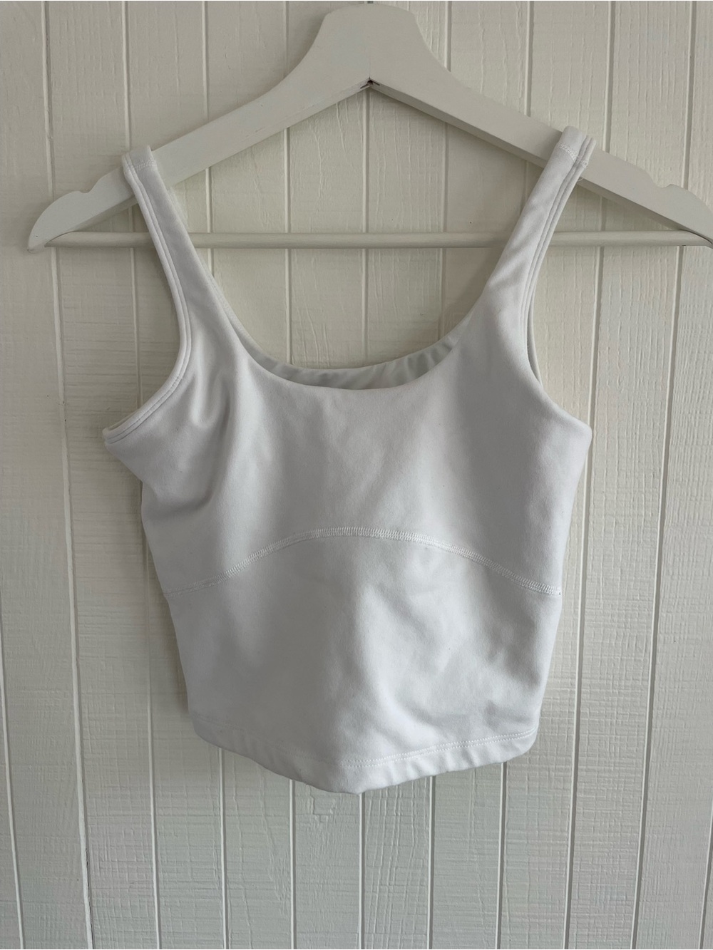 Aritzia TNA Action Set - Tank & Bike Shorts in White/Cloud White - Picture 3 of 9